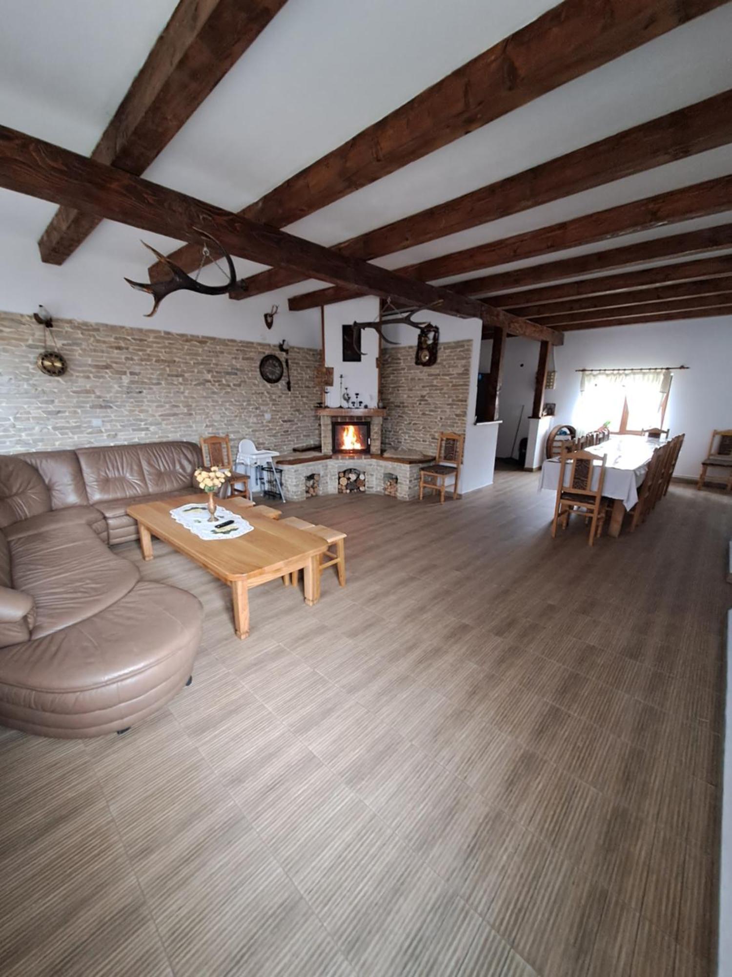 Casa Cristalul Muntilor Ξενοδοχείο Poiana Mărului Εξωτερικό φωτογραφία