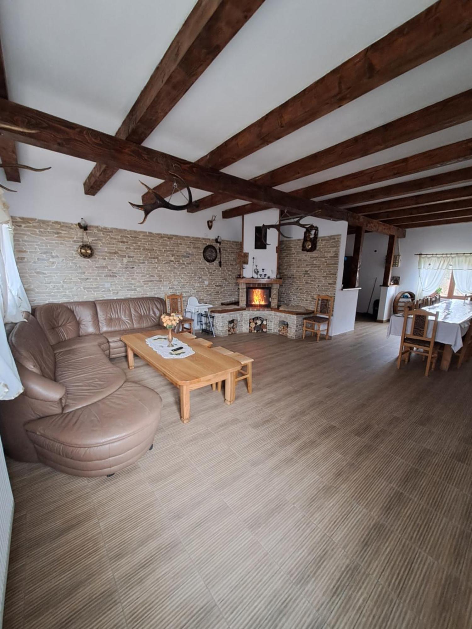 Casa Cristalul Muntilor Ξενοδοχείο Poiana Mărului Εξωτερικό φωτογραφία