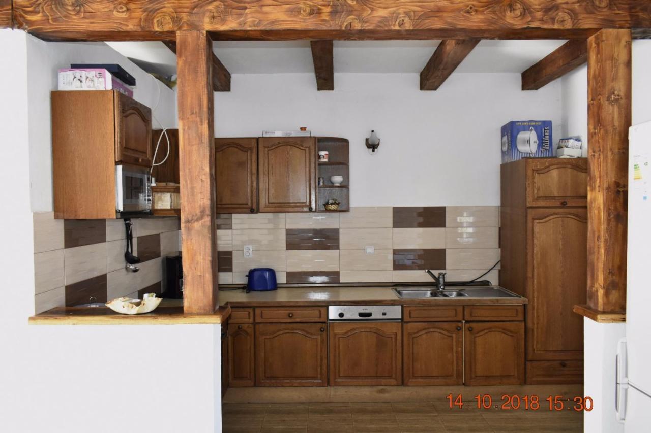 Casa Cristalul Muntilor Ξενοδοχείο Poiana Mărului Εξωτερικό φωτογραφία